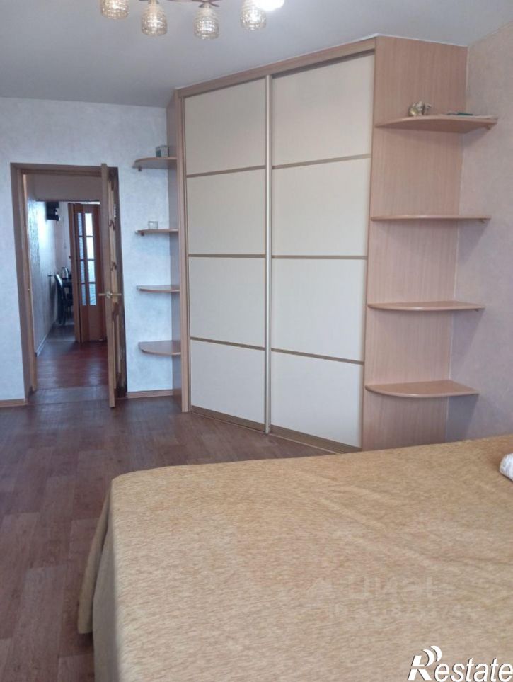 2-комн квартира улица Горького, 172/1,  д. 172/1