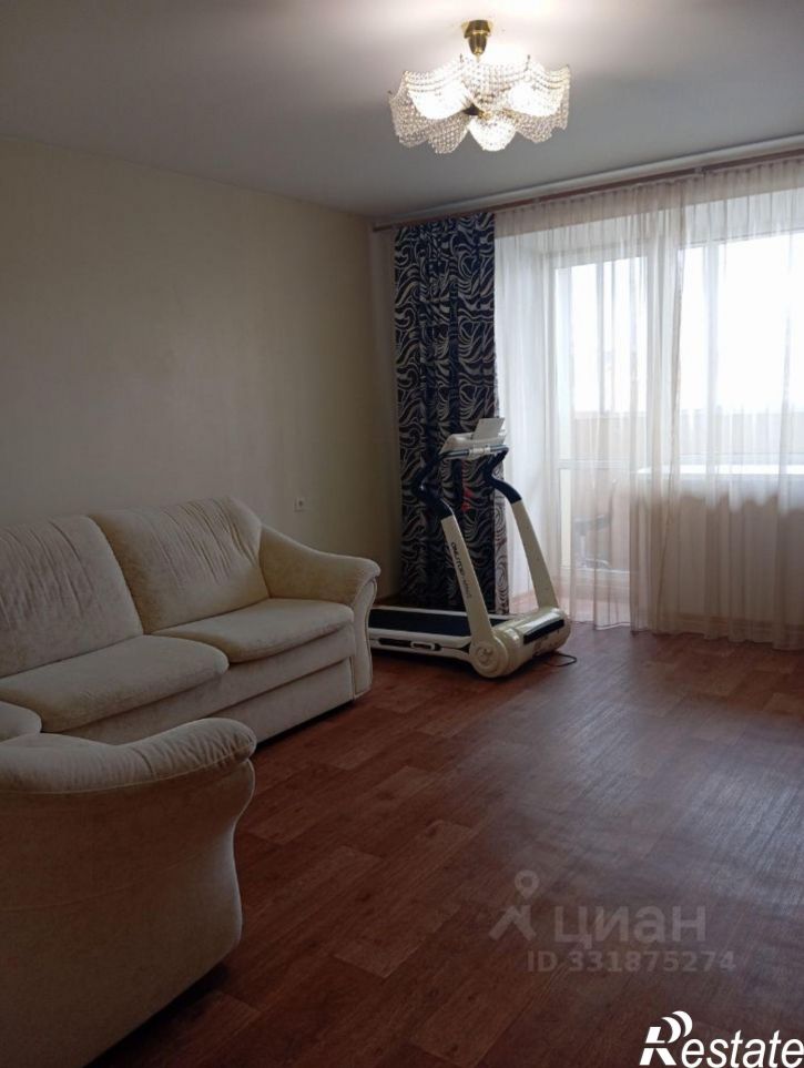 2-комн квартира улица Горького, 172/1,  д. 172/1