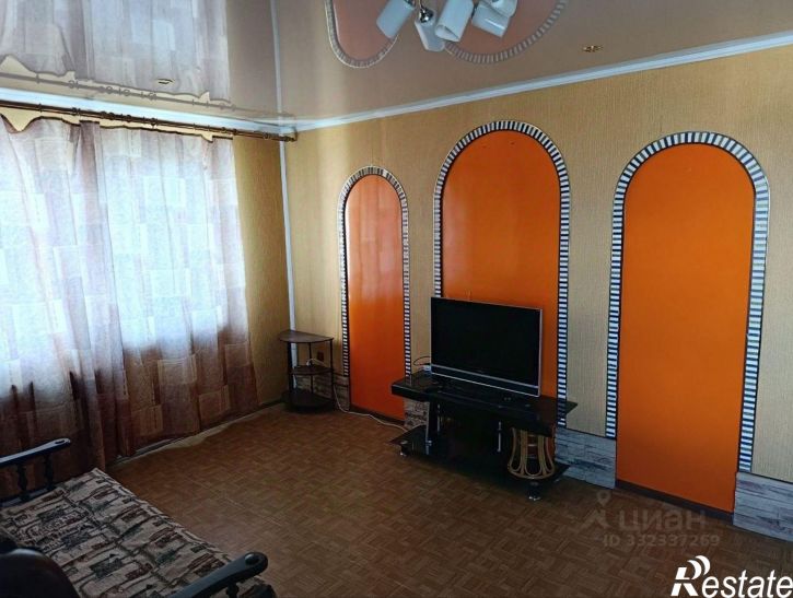 2-комн квартира улица Кантемирова, 24,  д. 24