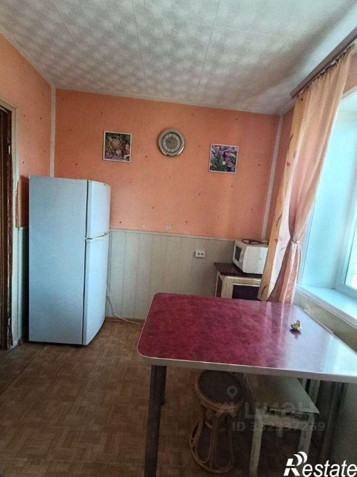 2-комн квартира улица Кантемирова, 24,  д. 24