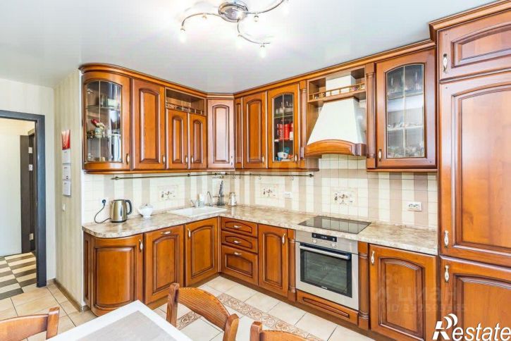 2-комн квартира улица Кантемирова, 23,  д. 23