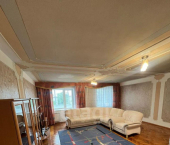 4-комн, 134кв м, этаж 5/5 улица Горького, 136