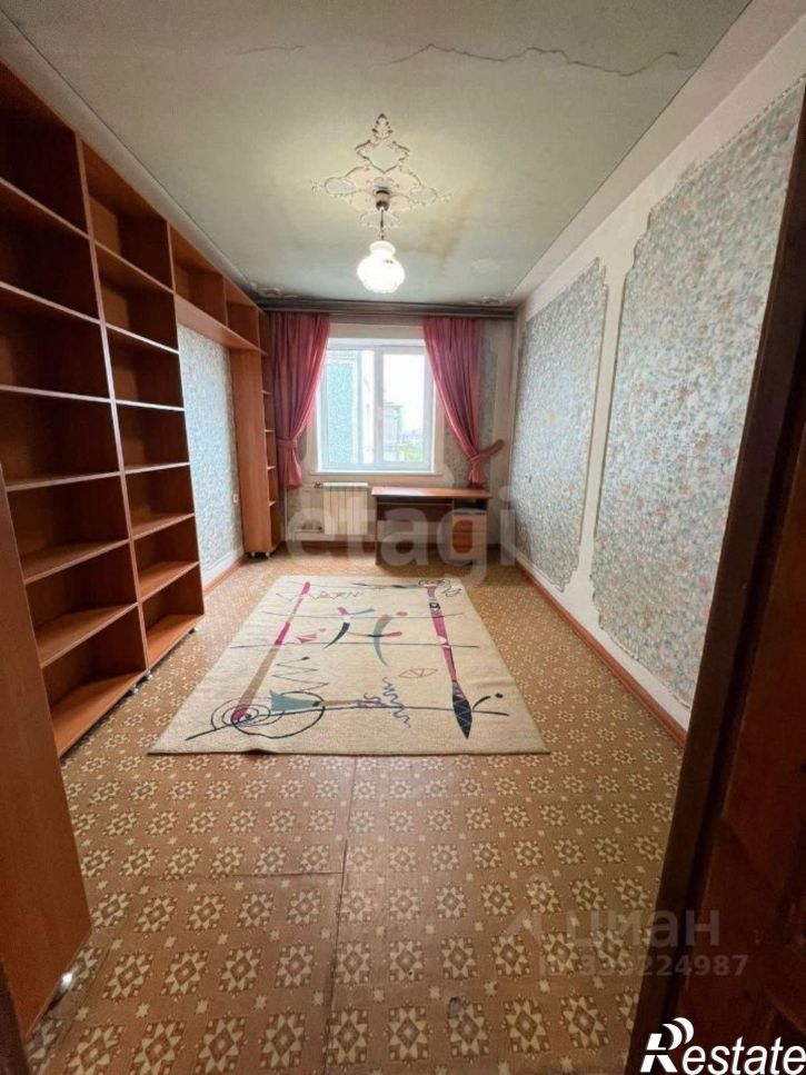 4-комн квартира улица Горького, 136,  д. 136