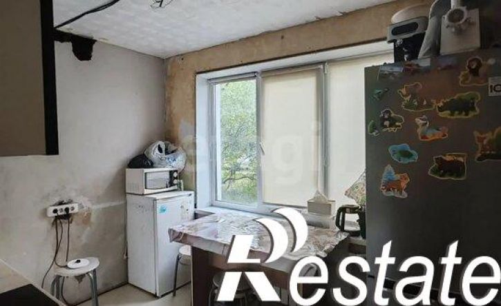 3-комн квартира улица Кантемирова, 11,  д. 11