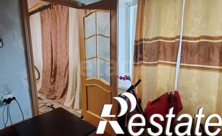 3-комн квартира улица Кантемирова, 11,  д. 11