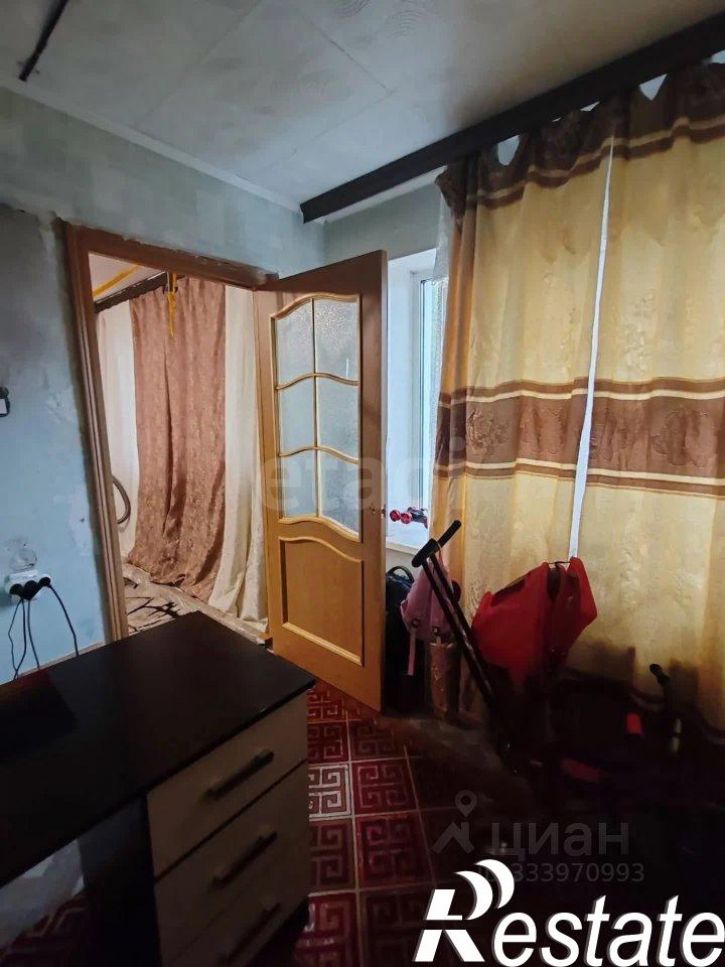 3-комн квартира улица Кантемирова, 11,  д. 11