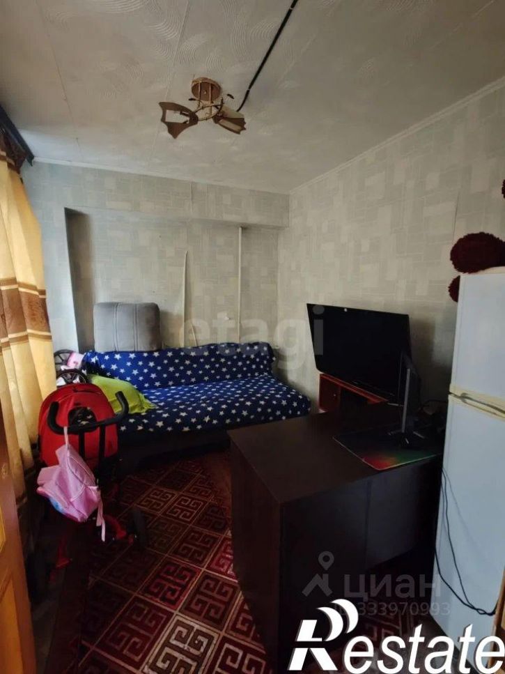 3-комн квартира улица Кантемирова, 11,  д. 11