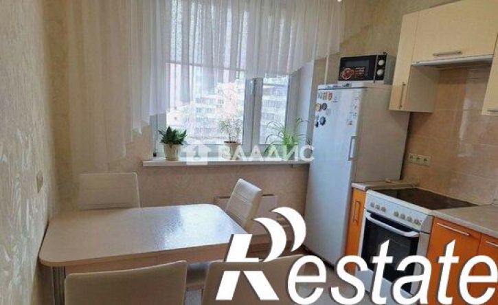 2-комн квартира Студенческая улица, 31,  д. 31