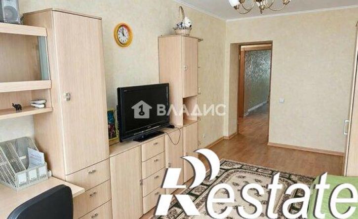 3-комн квартира улица Кантемирова, 23,  д. 23