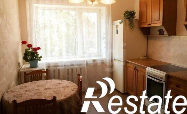 4-комн квартира улица Горького, 22,  д. 22