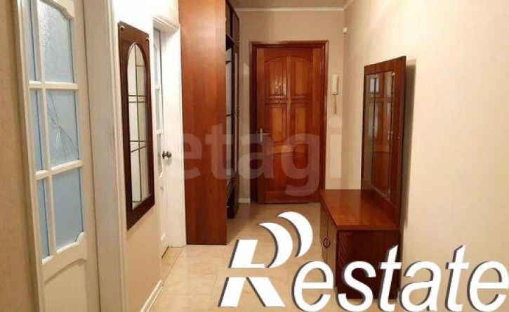 4-комн квартира улица Горького, 22,  д. 22