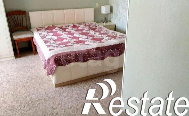 4-комн квартира улица Горького, 22,  д. 22