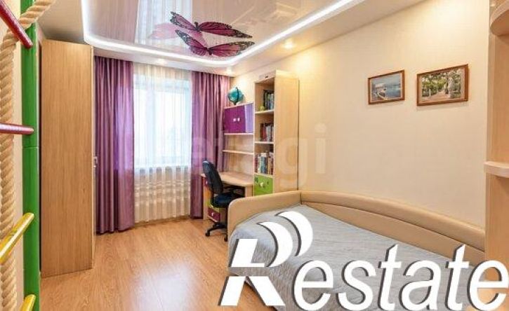 2-комн квартира улица Горького, 64,  д. 64
