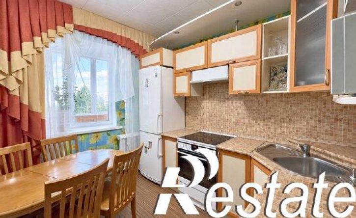 2-комн квартира улица Пушкина, 58,  д. 58