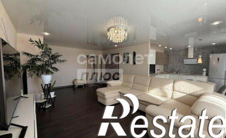 3-комн квартира улица Строителей, 70,  д. 70
