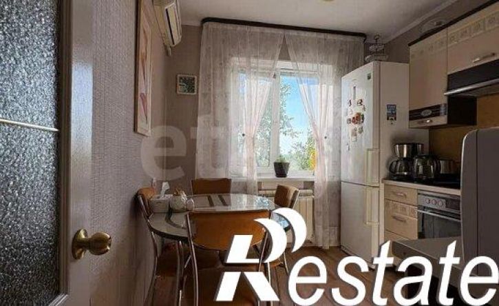 3-комн квартира Кузнечная улица, 208,  д. 208