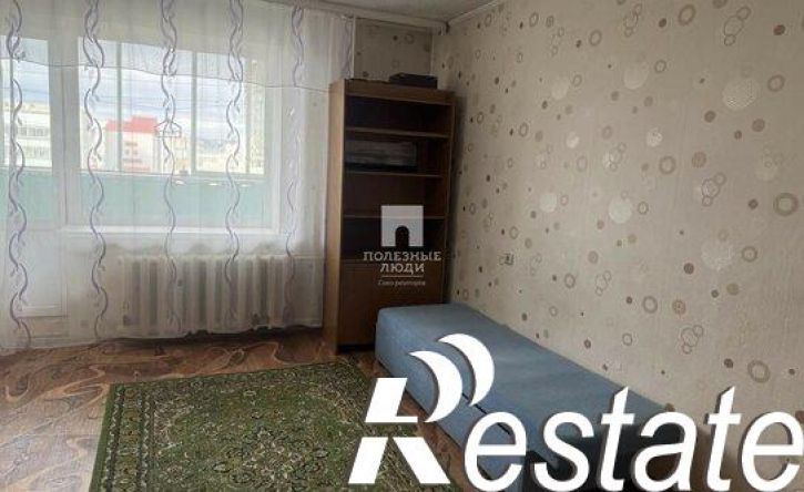 5-комн квартира улица Калинина, 142,  д. 142